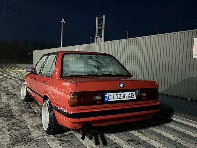 Красный БМВ 3 Серия, объемом двигателя 1.6 л и пробегом 300 тыс. км за 1900 $, фото 1 на Automoto.ua