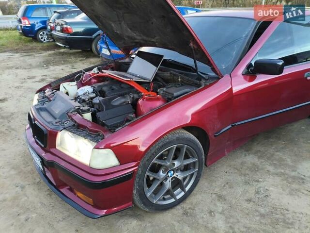 Червоний БМВ 3 Серія, об'ємом двигуна 2 л та пробігом 300 тис. км за 4600 $, фото 24 на Automoto.ua