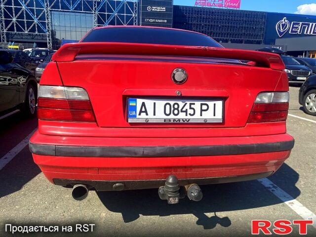 Червоний БМВ 3 Серія, об'ємом двигуна 1.8 л та пробігом 460 тис. км за 2800 $, фото 3 на Automoto.ua