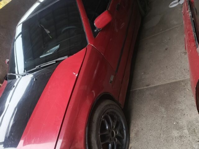 Червоний БМВ 3 Серія, об'ємом двигуна 1.6 л та пробігом 300 тис. км за 1421 $, фото 2 на Automoto.ua