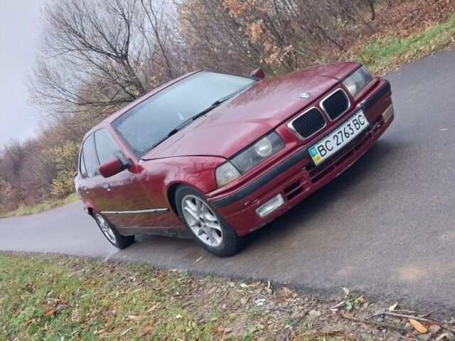 Красный БМВ 3 Серия, объемом двигателя 2 л и пробегом 250 тыс. км за 1400 $, фото 1 на Automoto.ua