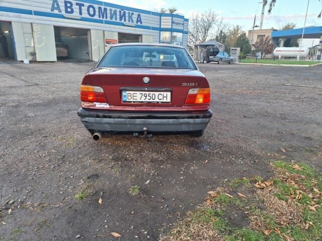 Красный БМВ 3 Серия, объемом двигателя 1.8 л и пробегом 380 тыс. км за 1700 $, фото 3 на Automoto.ua