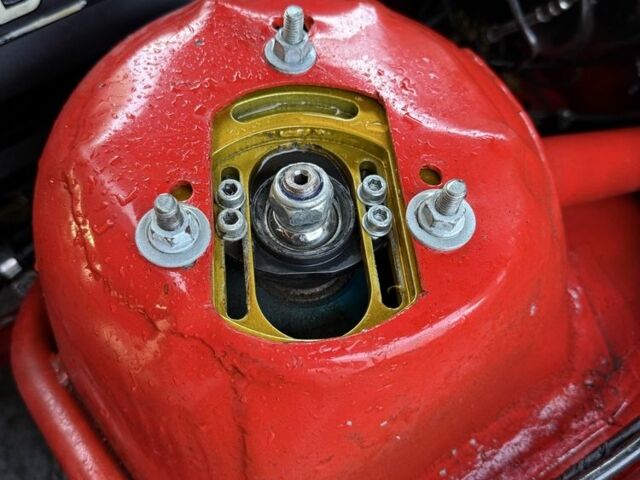 Красный БМВ 3 Серия, объемом двигателя 1.8 л и пробегом 166 тыс. км за 9999 $, фото 12 на Automoto.ua