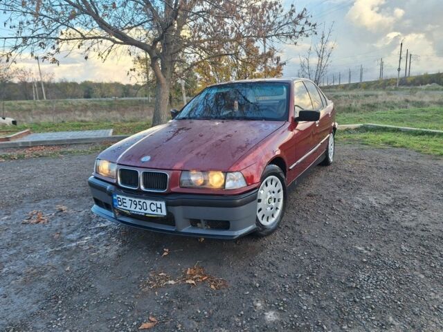 Красный БМВ 3 Серия, объемом двигателя 1.8 л и пробегом 380 тыс. км за 1700 $, фото 1 на Automoto.ua