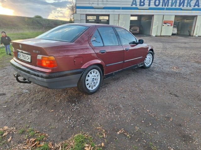 Красный БМВ 3 Серия, объемом двигателя 1.8 л и пробегом 380 тыс. км за 1700 $, фото 6 на Automoto.ua