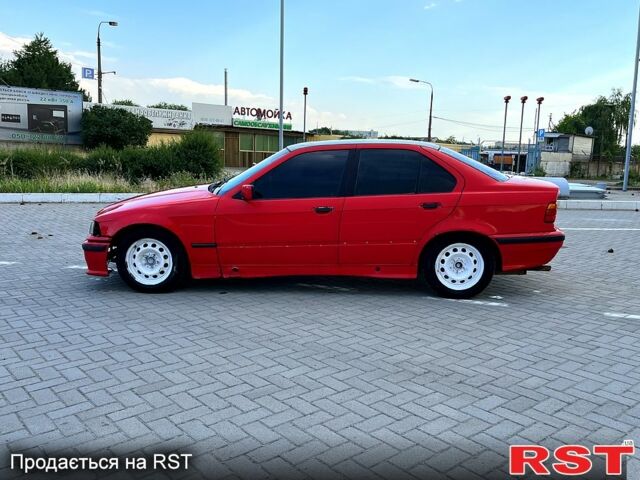 Красный БМВ 3 Серия, объемом двигателя 1.8 л и пробегом 222 тыс. км за 1600 $, фото 3 на Automoto.ua