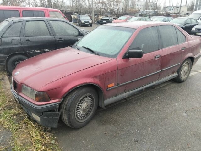 Червоний БМВ 3 Серія, об'ємом двигуна 0 л та пробігом 217 тис. км за 750 $, фото 1 на Automoto.ua