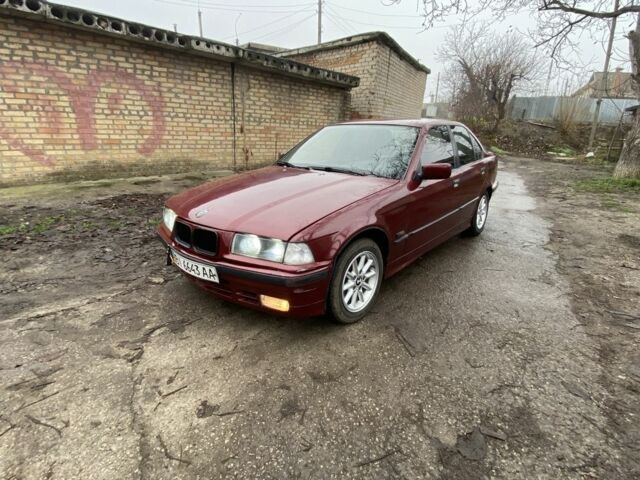 Червоний БМВ 3 Серія, об'ємом двигуна 1.6 л та пробігом 322 тис. км за 1650 $, фото 13 на Automoto.ua