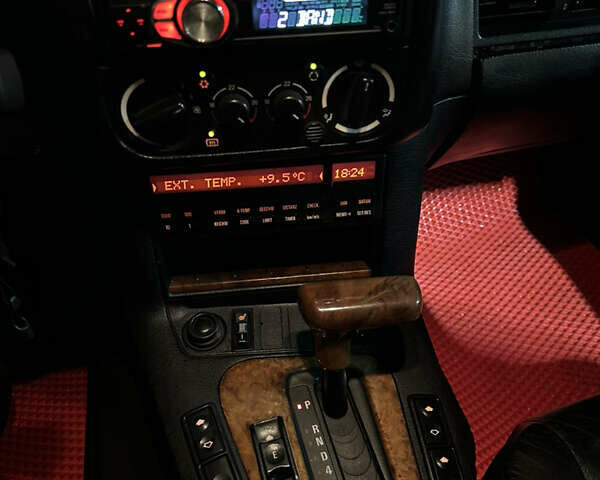 Красный БМВ 3 Серия, объемом двигателя 2.5 л и пробегом 416 тыс. км за 3999 $, фото 21 на Automoto.ua