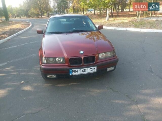 Красный БМВ 3 Серия, объемом двигателя 2.8 л и пробегом 426 тыс. км за 4400 $, фото 8 на Automoto.ua