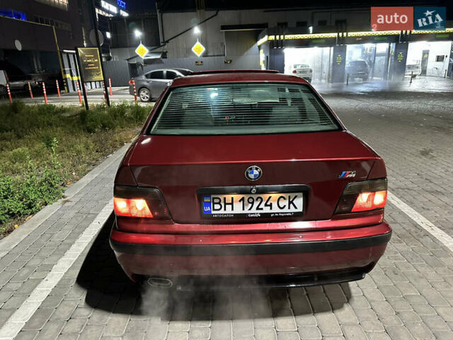 Красный БМВ 3 Серия, объемом двигателя 2.5 л и пробегом 416 тыс. км за 3999 $, фото 7 на Automoto.ua