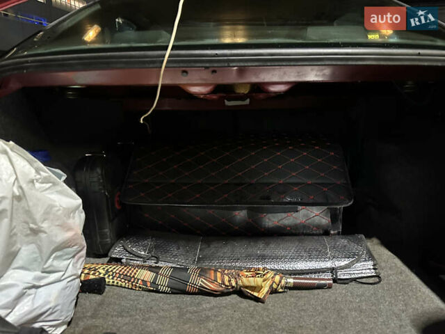 Красный БМВ 3 Серия, объемом двигателя 2.5 л и пробегом 416 тыс. км за 3999 $, фото 24 на Automoto.ua