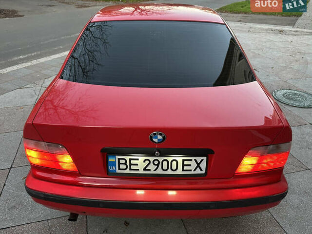 Червоний БМВ 3 Серія, об'ємом двигуна 2 л та пробігом 400 тис. км за 3600 $, фото 8 на Automoto.ua