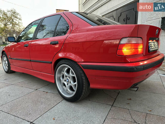 Червоний БМВ 3 Серія, об'ємом двигуна 2 л та пробігом 400 тис. км за 3600 $, фото 10 на Automoto.ua