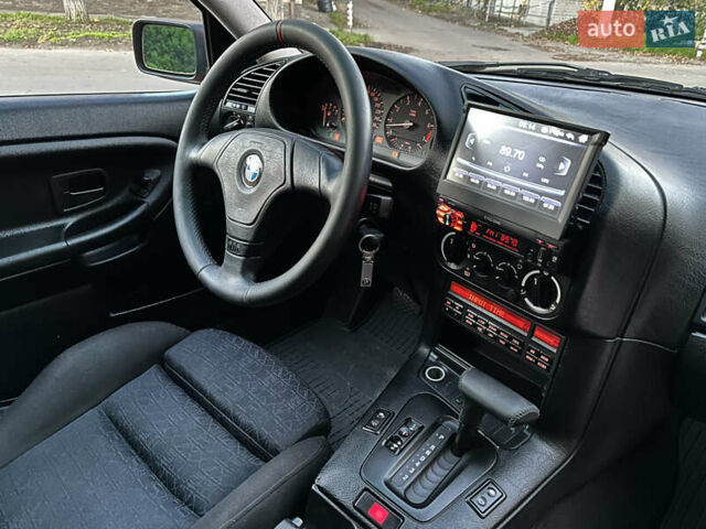 Червоний БМВ 3 Серія, об'ємом двигуна 2 л та пробігом 400 тис. км за 3600 $, фото 25 на Automoto.ua