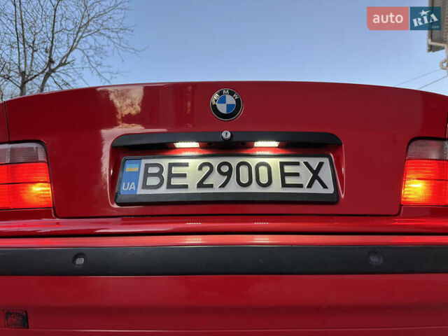 Червоний БМВ 3 Серія, об'ємом двигуна 2 л та пробігом 400 тис. км за 3600 $, фото 9 на Automoto.ua