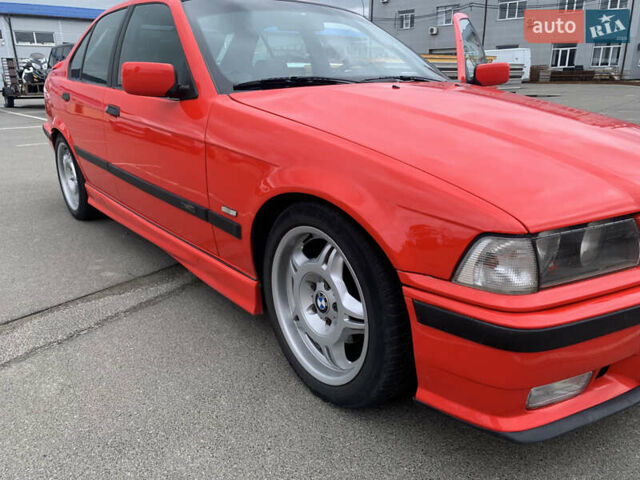 Червоний БМВ 3 Серія, об'ємом двигуна 2 л та пробігом 917 тис. км за 4665 $, фото 3 на Automoto.ua