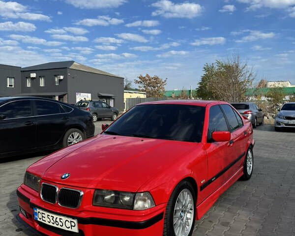 Красный БМВ 3 Серия, объемом двигателя 2 л и пробегом 1 тыс. км за 5900 $, фото 6 на Automoto.ua