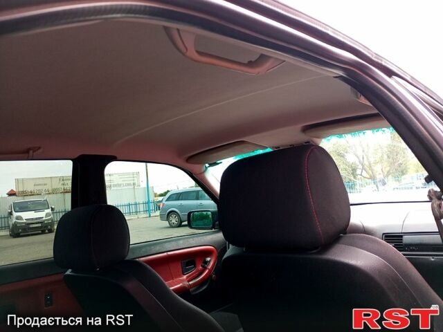 Красный БМВ 3 Серия, объемом двигателя 2 л и пробегом 350 тыс. км за 3400 $, фото 9 на Automoto.ua