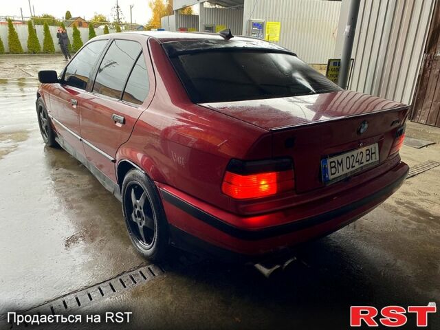 Красный БМВ 3 Серия, объемом двигателя 1.6 л и пробегом 115 тыс. км за 2400 $, фото 7 на Automoto.ua