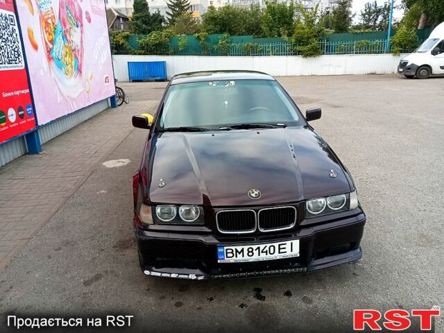 Красный БМВ 3 Серия, объемом двигателя 2 л и пробегом 350 тыс. км за 3400 $, фото 2 на Automoto.ua