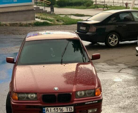 Красный БМВ 3 Серия, объемом двигателя 2 л и пробегом 295 тыс. км за 2400 $, фото 1 на Automoto.ua