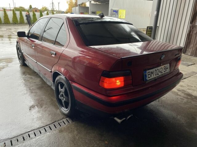 Червоний БМВ 3 Серія, об'ємом двигуна 1.6 л та пробігом 115 тис. км за 2400 $, фото 2 на Automoto.ua