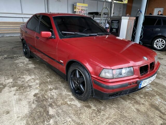 Червоний БМВ 3 Серія, об'ємом двигуна 1.6 л та пробігом 115 тис. км за 2400 $, фото 1 на Automoto.ua