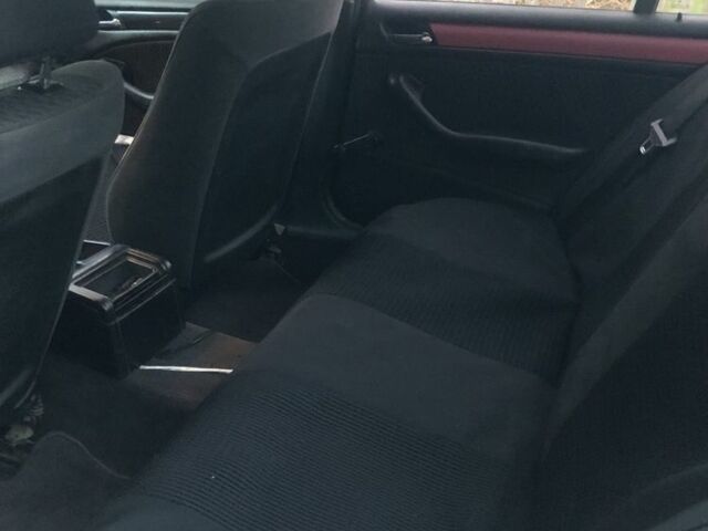 Червоний БМВ 3 Серія, об'ємом двигуна 2 л та пробігом 38 тис. км за 1300 $, фото 7 на Automoto.ua