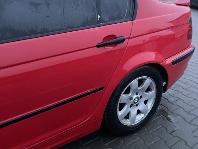 Красный БМВ 3 Серия, объемом двигателя 1.9 л и пробегом 236 тыс. км за 3500 $, фото 5 на Automoto.ua
