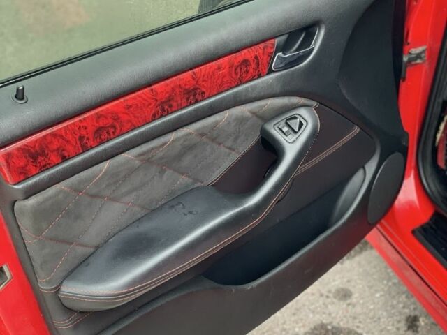 Красный БМВ 3 Серия, объемом двигателя 1.8 л и пробегом 333 тыс. км за 3555 $, фото 6 на Automoto.ua