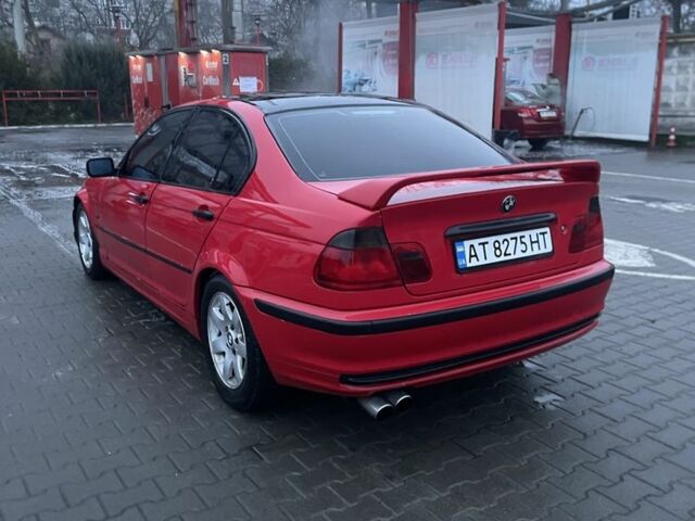 Красный БМВ 3 Серия, объемом двигателя 1.9 л и пробегом 236 тыс. км за 3500 $, фото 1 на Automoto.ua