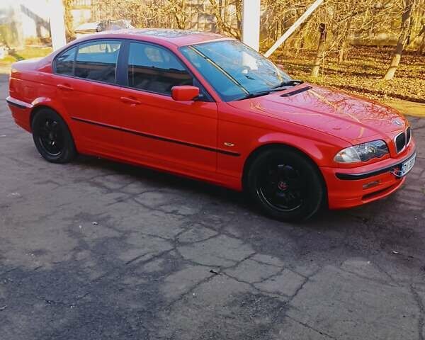 Красный БМВ 3 Серия, объемом двигателя 1.9 л и пробегом 219 тыс. км за 4500 $, фото 2 на Automoto.ua