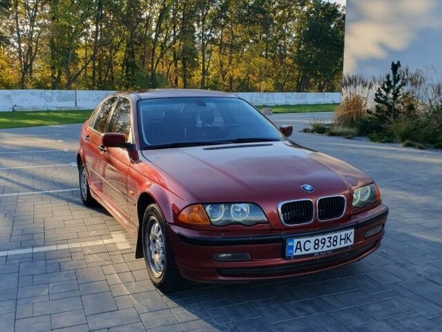 Красный БМВ 3 Серия, объемом двигателя 1.9 л и пробегом 300 тыс. км за 3000 $, фото 2 на Automoto.ua