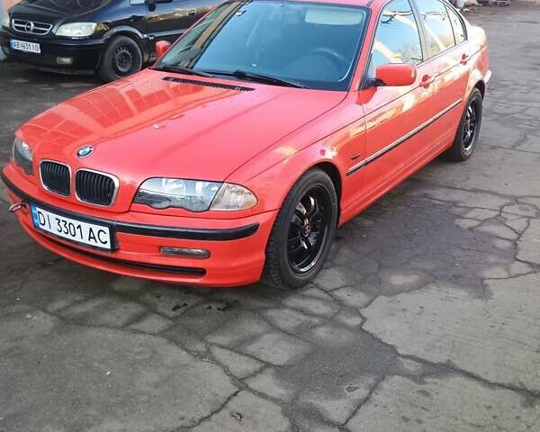 Красный БМВ 3 Серия, объемом двигателя 1.9 л и пробегом 219 тыс. км за 4500 $, фото 9 на Automoto.ua