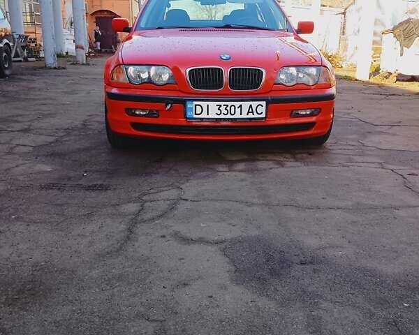 Красный БМВ 3 Серия, объемом двигателя 1.9 л и пробегом 219 тыс. км за 4500 $, фото 1 на Automoto.ua