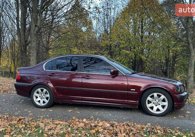 Красный БМВ 3 Серия, объемом двигателя 2.2 л и пробегом 282 тыс. км за 4900 $, фото 2 на Automoto.ua