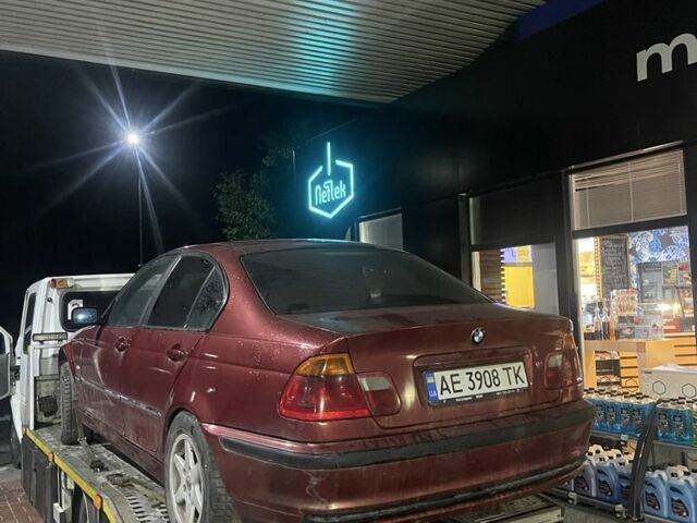 Червоний БМВ 3 Серія, об'ємом двигуна 2 л та пробігом 230 тис. км за 1600 $, фото 2 на Automoto.ua