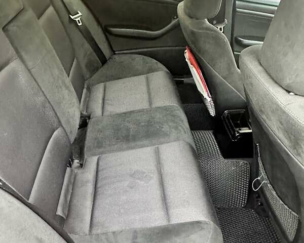 Красный БМВ 3 Серия, объемом двигателя 2.5 л и пробегом 315 тыс. км за 7300 $, фото 31 на Automoto.ua