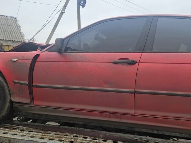 Красный БМВ 3 Серия, объемом двигателя 1.8 л и пробегом 400 тыс. км за 899 $, фото 10 на Automoto.ua