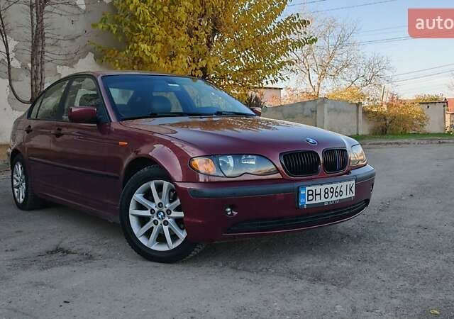 Красный БМВ 3 Серия, объемом двигателя 1.8 л и пробегом 260 тыс. км за 4999 $, фото 5 на Automoto.ua