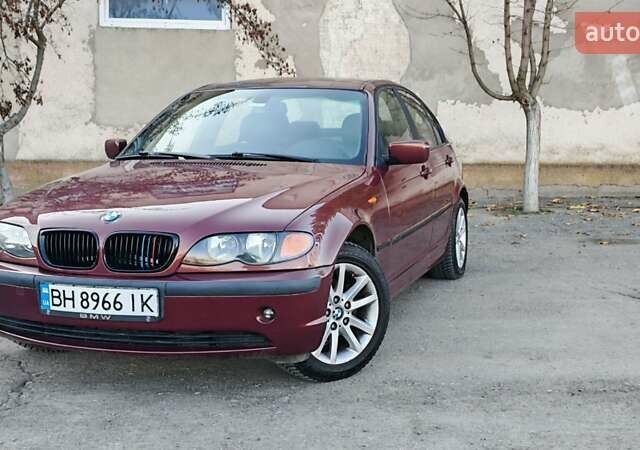 Красный БМВ 3 Серия, объемом двигателя 1.8 л и пробегом 260 тыс. км за 4999 $, фото 2 на Automoto.ua