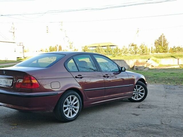 Красный БМВ 3 Серия, объемом двигателя 1.8 л и пробегом 245 тыс. км за 4999 $, фото 18 на Automoto.ua