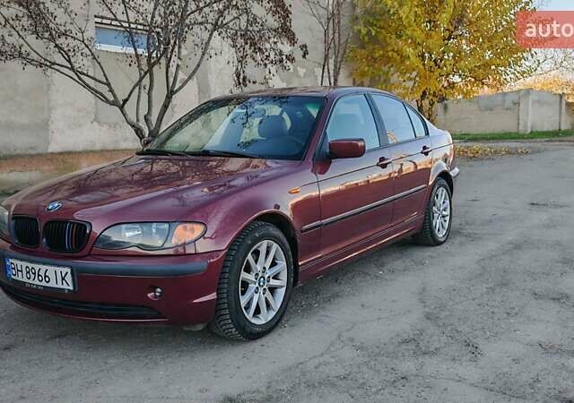 Красный БМВ 3 Серия, объемом двигателя 1.8 л и пробегом 260 тыс. км за 4999 $, фото 10 на Automoto.ua