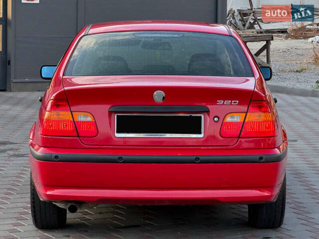 Красный БМВ 3 Серия, объемом двигателя 1.8 л и пробегом 200 тыс. км за 5800 $, фото 5 на Automoto.ua