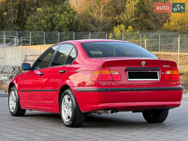 Красный БМВ 3 Серия, объемом двигателя 1.8 л и пробегом 200 тыс. км за 5800 $, фото 6 на Automoto.ua