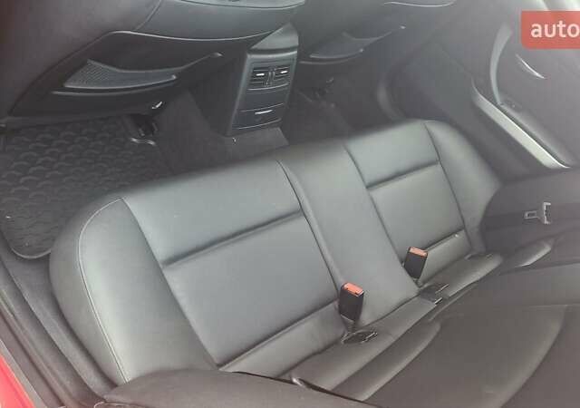 Красный БМВ 3 Серия, объемом двигателя 3 л и пробегом 140 тыс. км за 10300 $, фото 16 на Automoto.ua