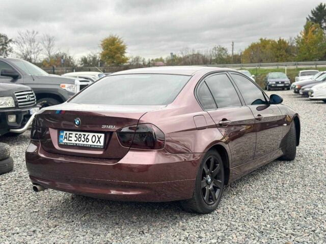 Красный БМВ 3 Серия, объемом двигателя 1.8 л и пробегом 310 тыс. км за 6600 $, фото 2 на Automoto.ua