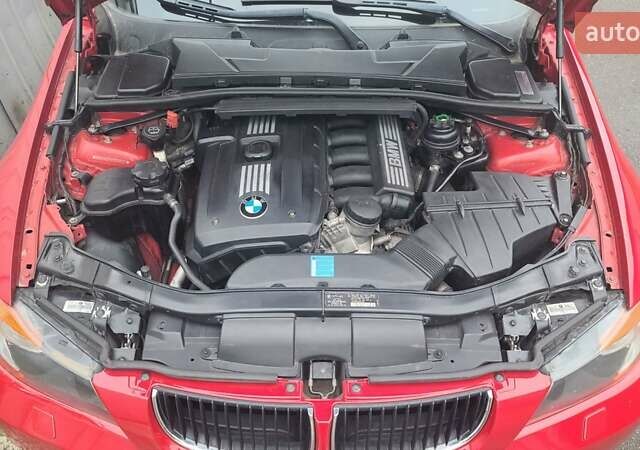 Красный БМВ 3 Серия, объемом двигателя 3 л и пробегом 140 тыс. км за 10300 $, фото 11 на Automoto.ua
