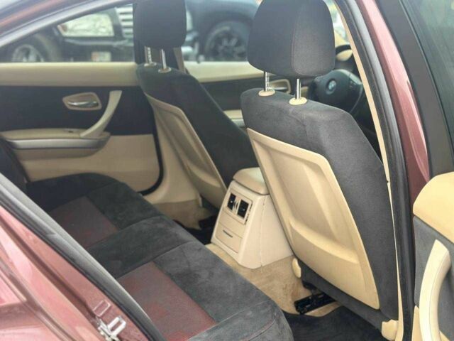 Красный БМВ 3 Серия, объемом двигателя 1.8 л и пробегом 310 тыс. км за 6600 $, фото 5 на Automoto.ua